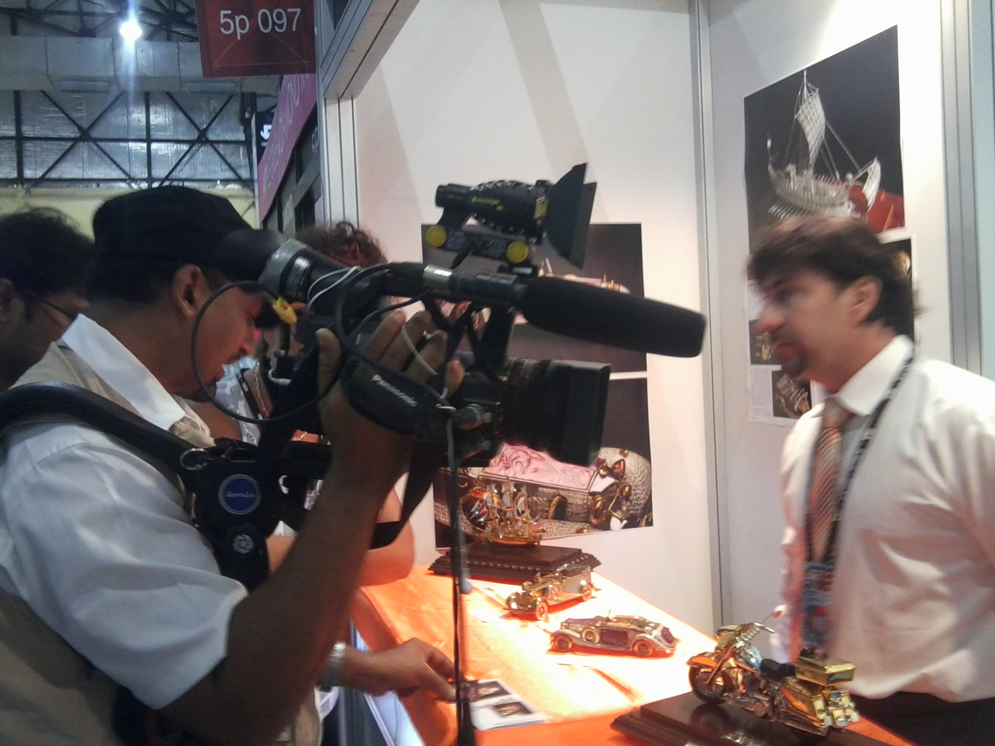 Oszvald Nándor-India Nemzetközi Ékszerkiállítás