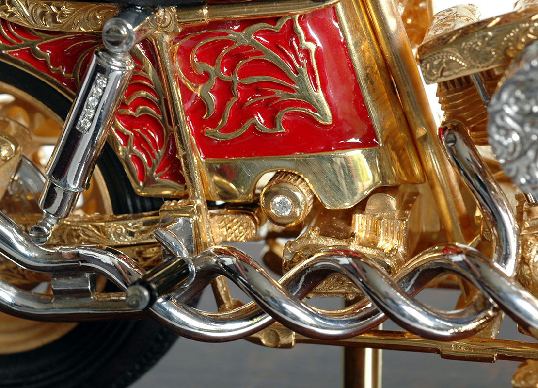 Oszvald Nándor-Barokk Harley Davidson