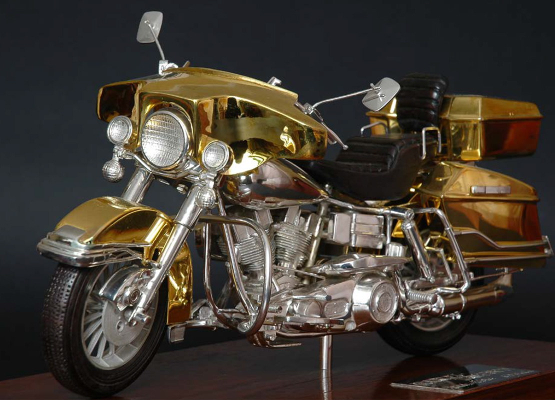 Oszvald Nándor-Harley Davidson